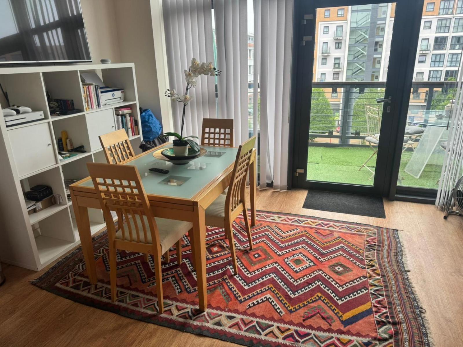 Fantastic New York Style Loft Apartment. Appartement Londen